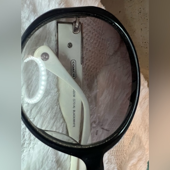 COACH VINTAGE SUNGLASSES - Picture 10 of 10